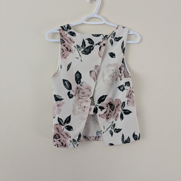 Cross back floral shirt - Picture 2 of 3